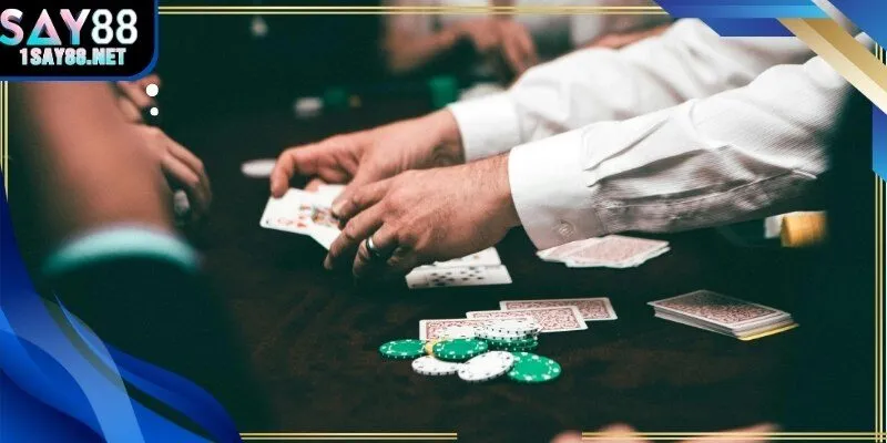 Danh sách Top 10 game bài uy tín được hiển thị rõ theo lượt tham gia.